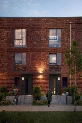 Eingangsbereich Haus K - Blaue Stunde