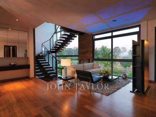 Living-room Wooden floor