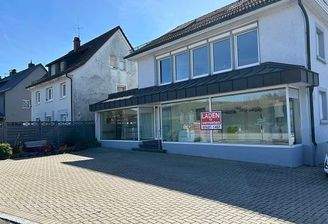 Ansicht und Parkplätze