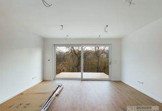 CAM02915G0-PR0052-STILL006