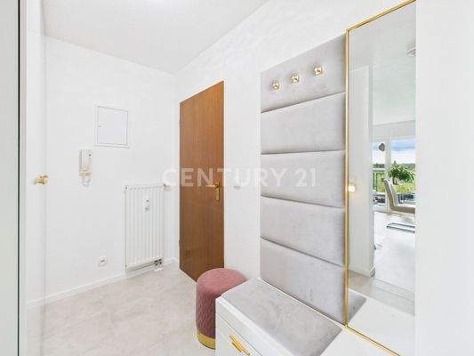 Eingangsbereich mit Garderobe