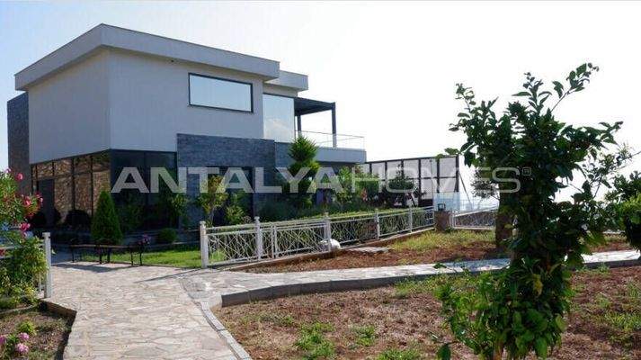 Unique-Design House with Farmland in Alanya Kestel