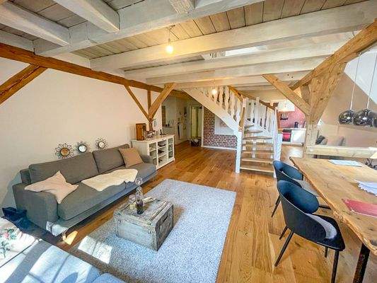 Wohn- und Essbereich Bild 2 bewohnt