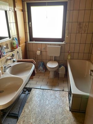 Badezimmer EG