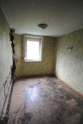 Kinderzimmer/Büro EG