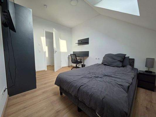 Modernes Kinderzimmer (DG)