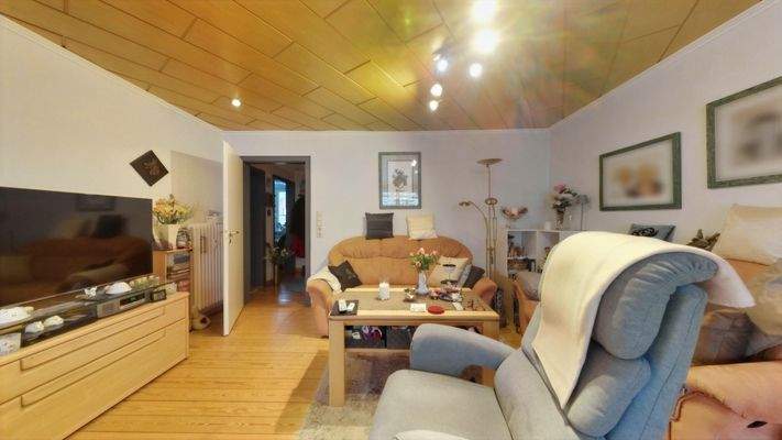 Wohnzimmer Wohnung Erdgeschoss rechts