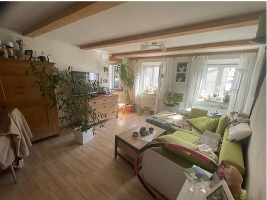 Traumhafte Wohnatmosphäre mit eigenen Garten 