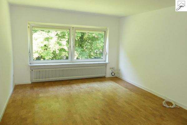 Wohnzimmer (vor Einzug des Mieters)