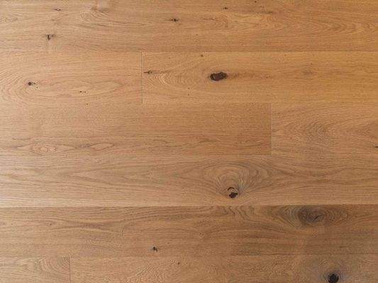 Hochwertiges Eichenparkett