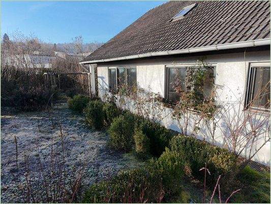 ...Ihr eigenes Paradies