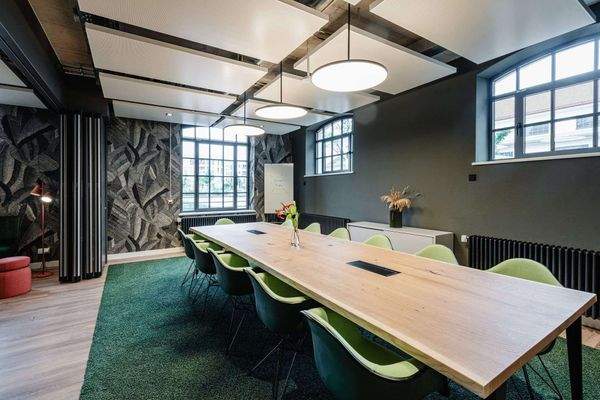 1000satellites_am_muenchfeld_5