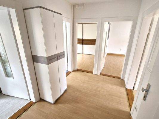 die einladende Diele im OG