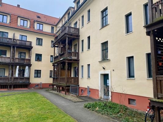 Blick zum Hauseingang