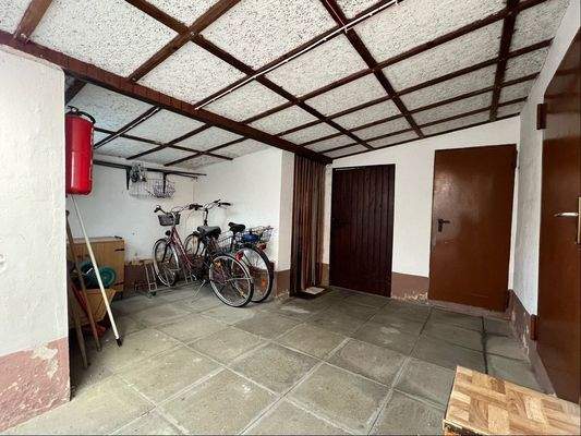 Platz für Fahrräder