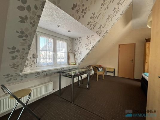 Dachgeschoss Gaube zum Hof