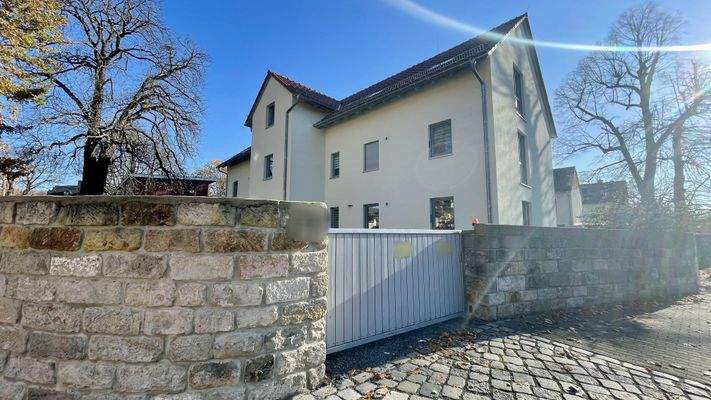 Hausansicht von der Straße