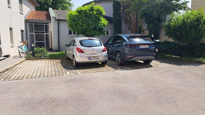 Parkplätze innenhof