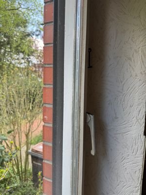 Fenster isolierverglast.JPG