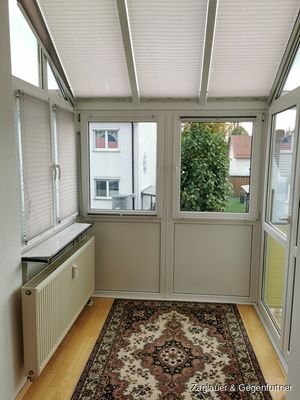 Wintergarten mit Sonnenschutz