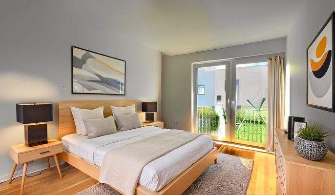 1.Obergeschoss Zimmer 2 - Schlafzimmer