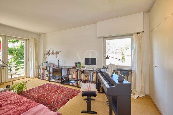 Zimmer 2 mit Zugang zum Westbalkon OG