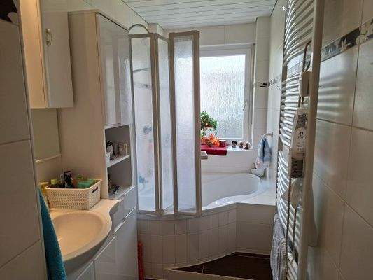 Badezimmer - 2017 renoviert 