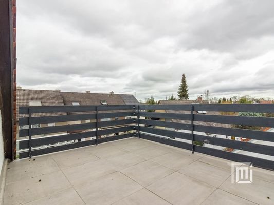 Terrasse-Dachgeschoss.jpg