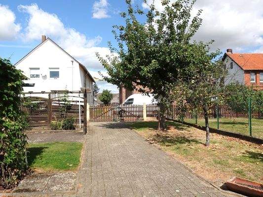 Rückseite_ Einfahrt