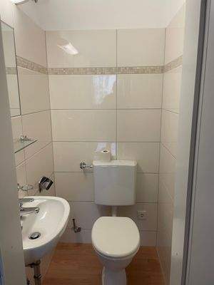 Gäste WC.jpg