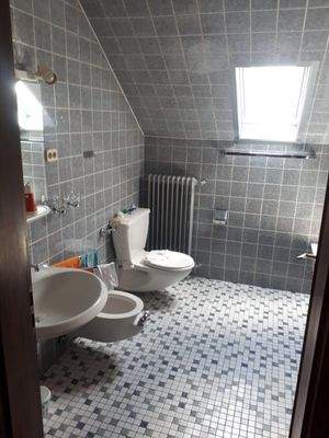 Bad 1.OG Einliegerwohnung