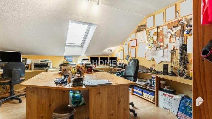 Büro 1