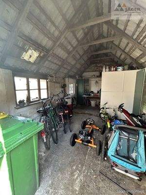 Abstellfläche Schuppen