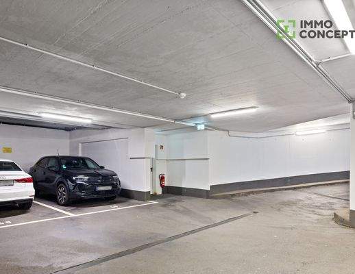 Tiefgaragenstellplatz direkt am Aufgang