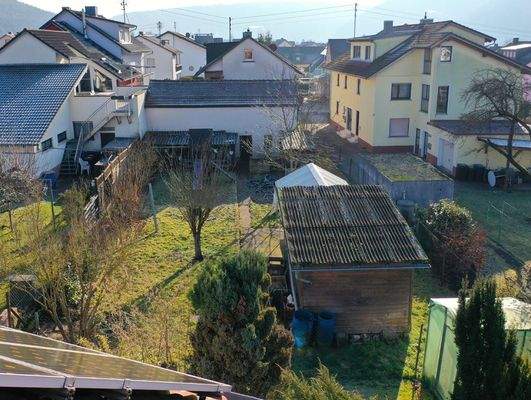 Großer Garten für große und kleine Gartenfreunde