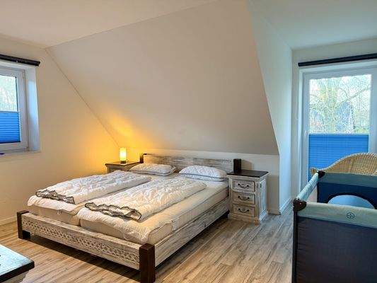 Schlafzimmer Nr. 2 DG