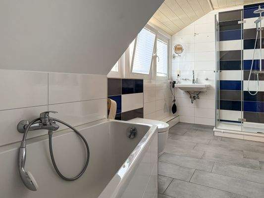 11. ELW - Vollbad.jpg