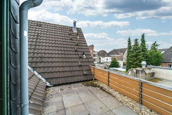 exemplarisch: Balkon einer Mietwohnung