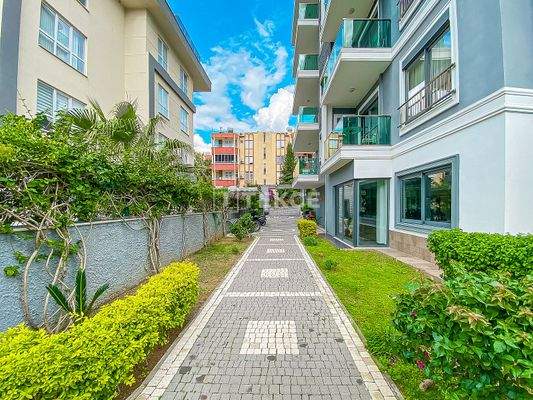 Furnished Apartment with Private Garden Area in Alanya Avsallar