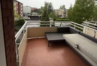 großer Balkon (2.OG).png