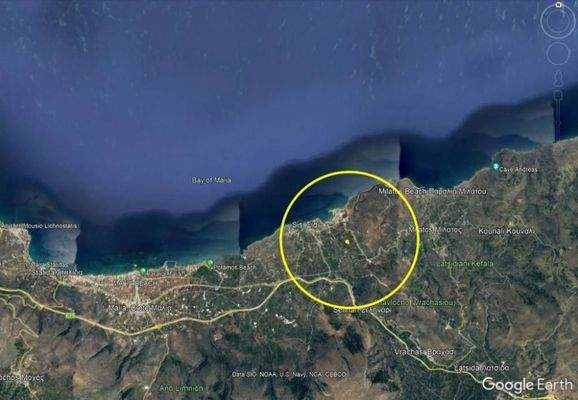 Kreta, Sisi: Baugrundstück mit Olivenhain zu verkaufen