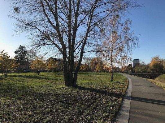 Radweg 200 m entfernt