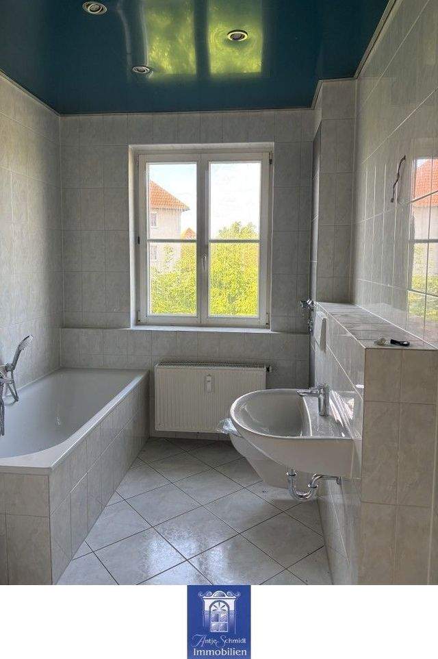 Ihre neues Zuhause mit vorteilhafter Raumaufteilung und viel Grün! - Foto 2