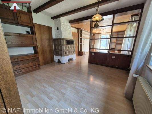 Zimmer mit Kachelofen