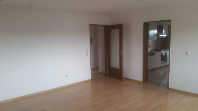 Ansicht Wohnzimmer zur Küche