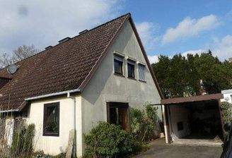 Giebelansicht von der Straße