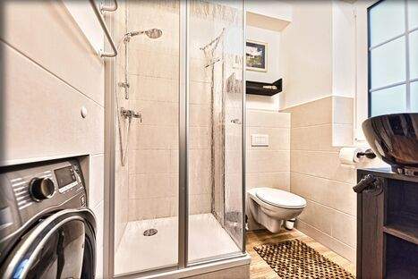 Gäste WC mit Dusche.jpeg