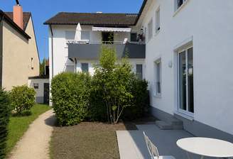 Terrasse mit Garten
