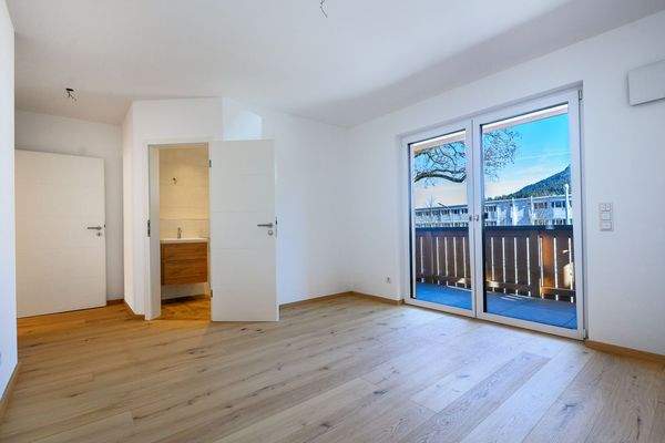 Weiteres (Schlaf-)Zimmer mit Balkon | Wankblick
