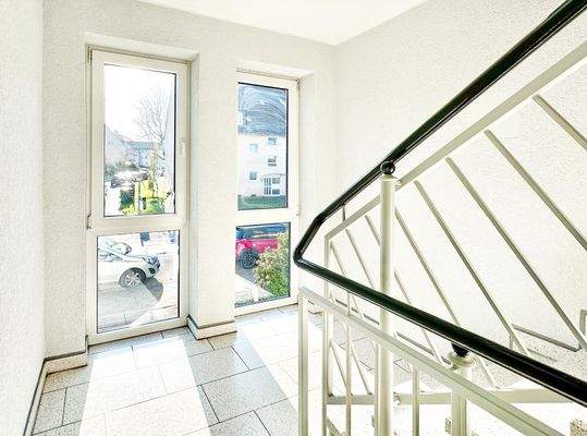 Gepflegter Flur (allgemein gepflegtes Gebäude)